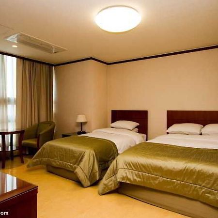 M Chereville Hotel Seoel Buitenkant foto