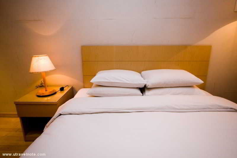 M Chereville Hotel Seoel Buitenkant foto