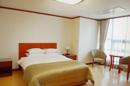M Chereville Hotel Seoel Buitenkant foto